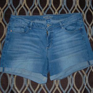 Arizona Jean, denim shorts